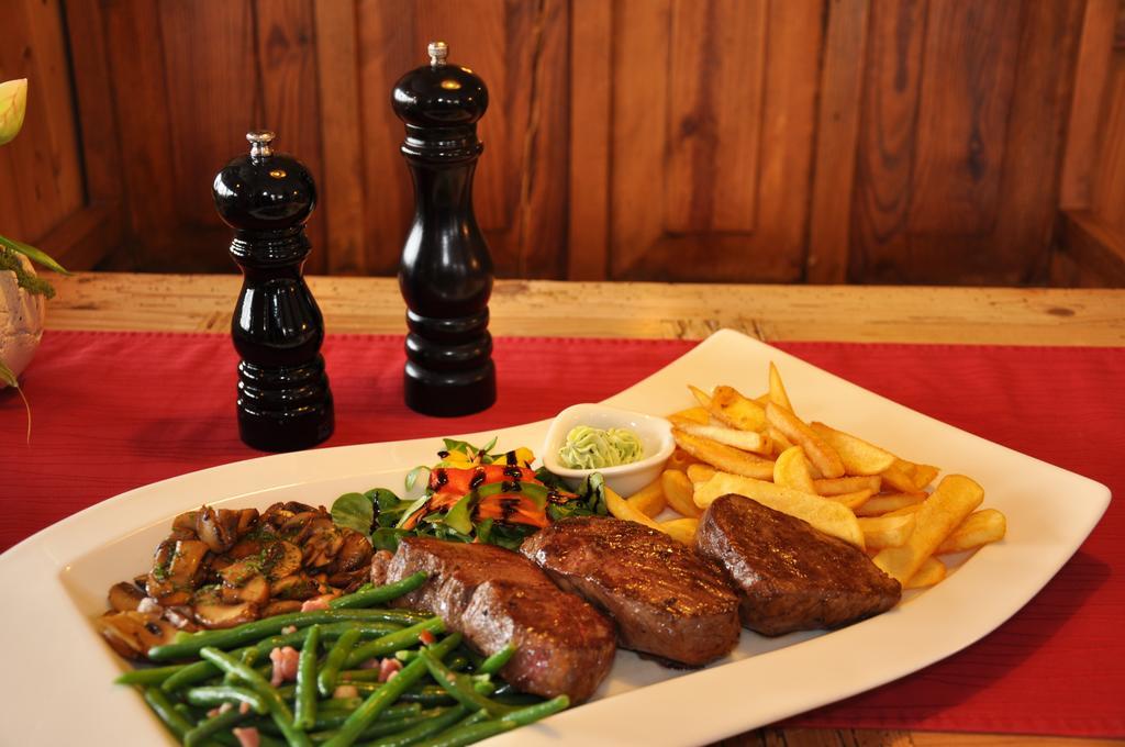 Steakhouse & Pension Crazy Horse Зуль Экстерьер фото